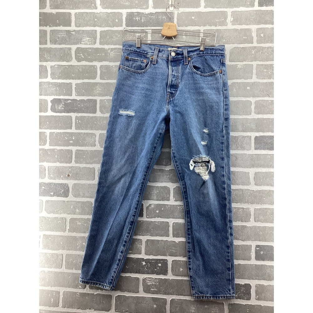 Levi's distressed wedgie jeans‎ size 30